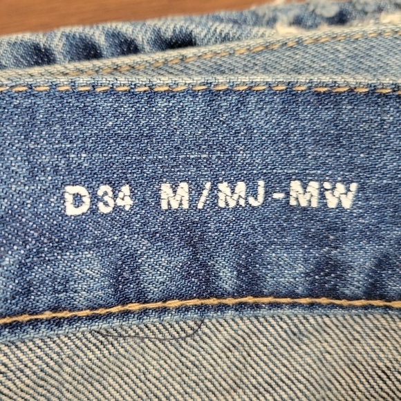 Saint Laurent Mid Rise Button Fly Straight Jeans 34 NWT NEW - Picture 5 of 13